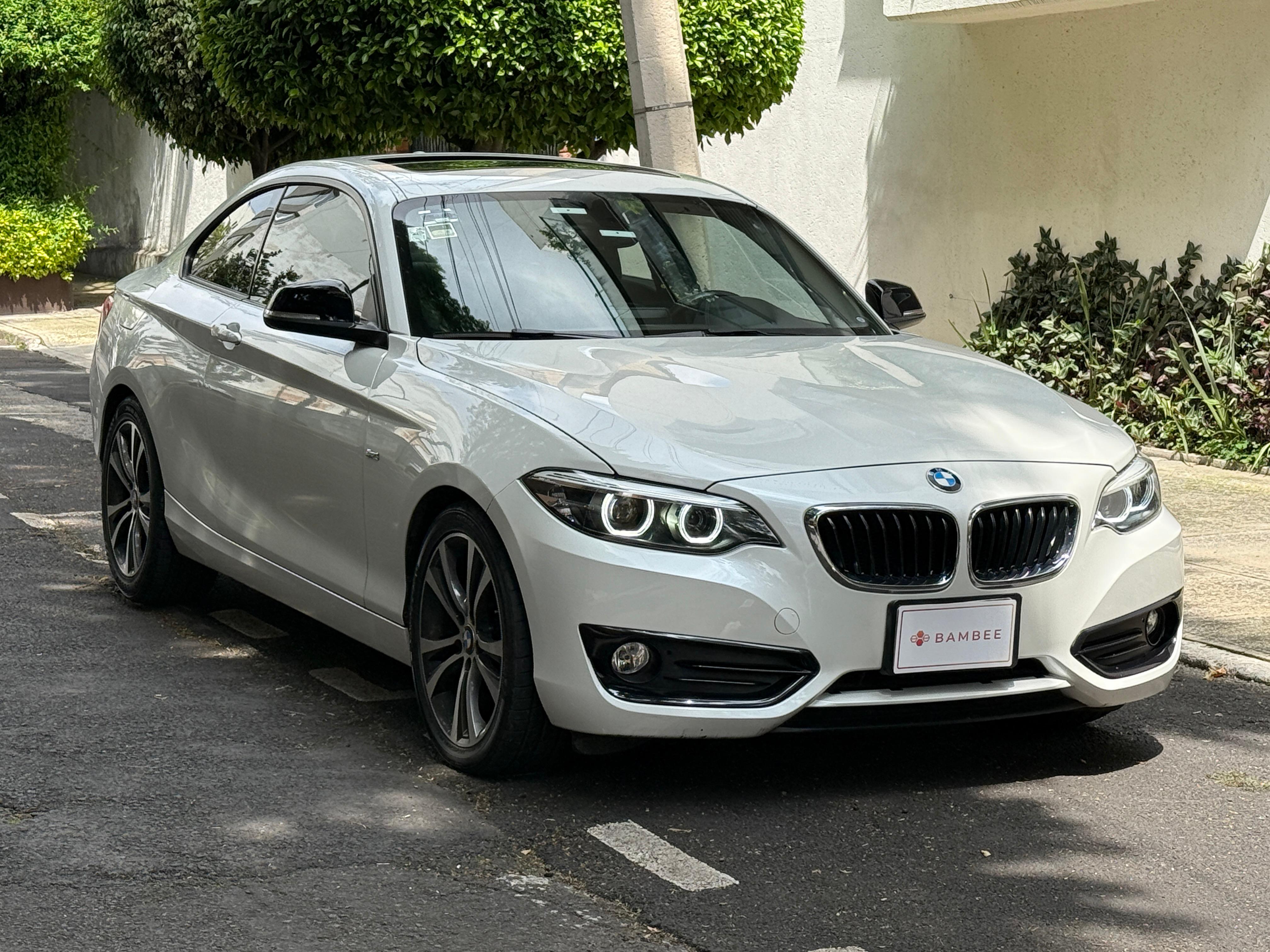 BMW  SERIE 2 220iA SPORT LINE 2018