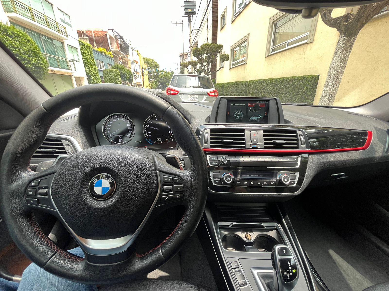 BMW  SERIE 2 220iA SPORT LINE 2018