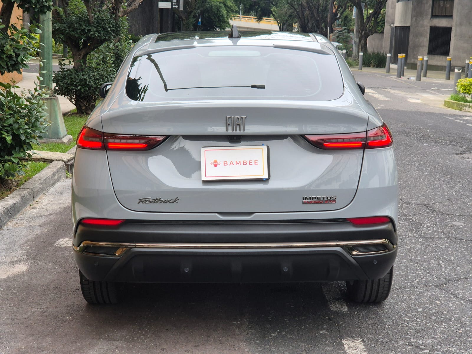 Fiat  FASTBACK IMPETUS 2024
