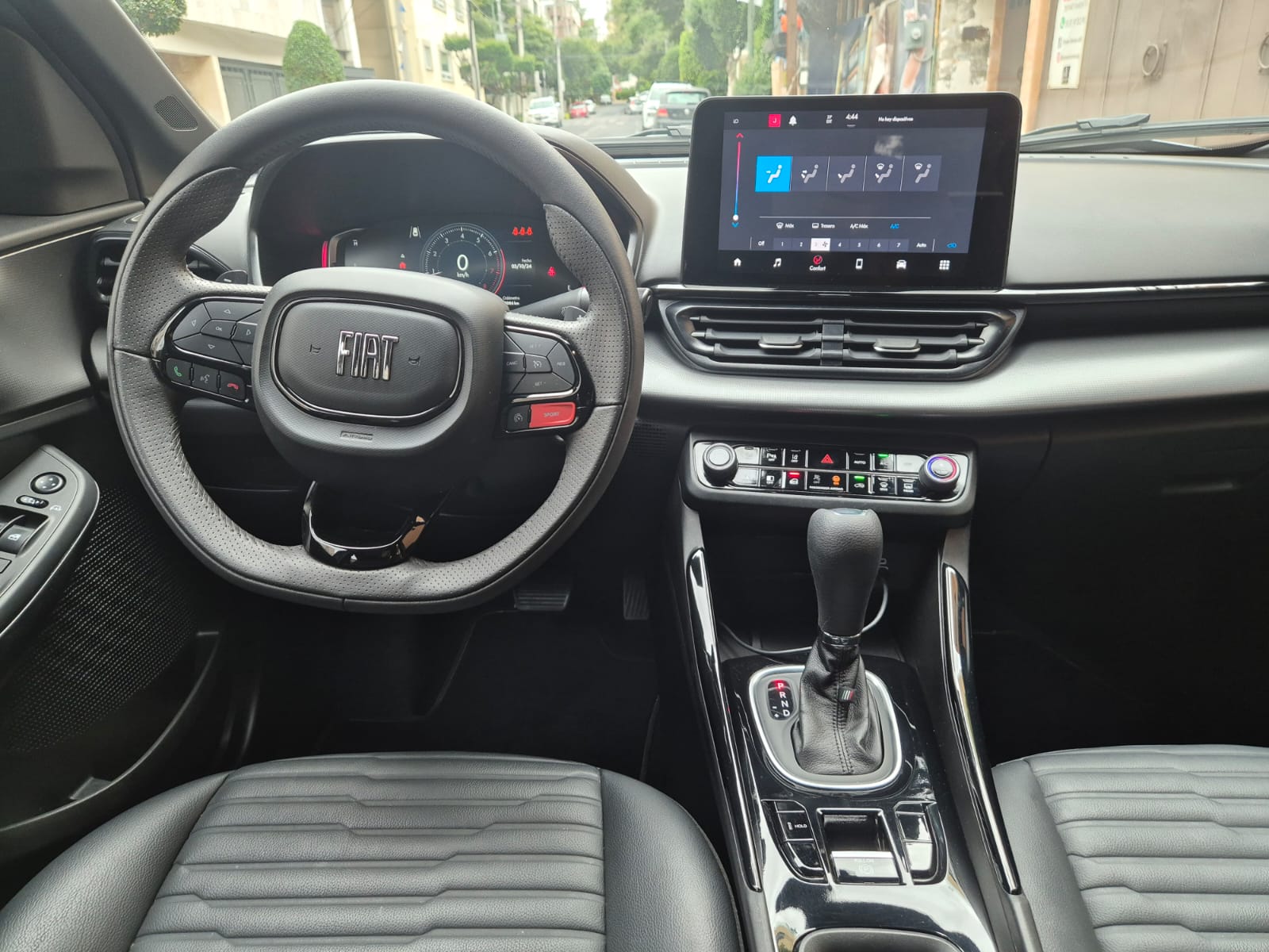 Fiat  FASTBACK IMPETUS 2024