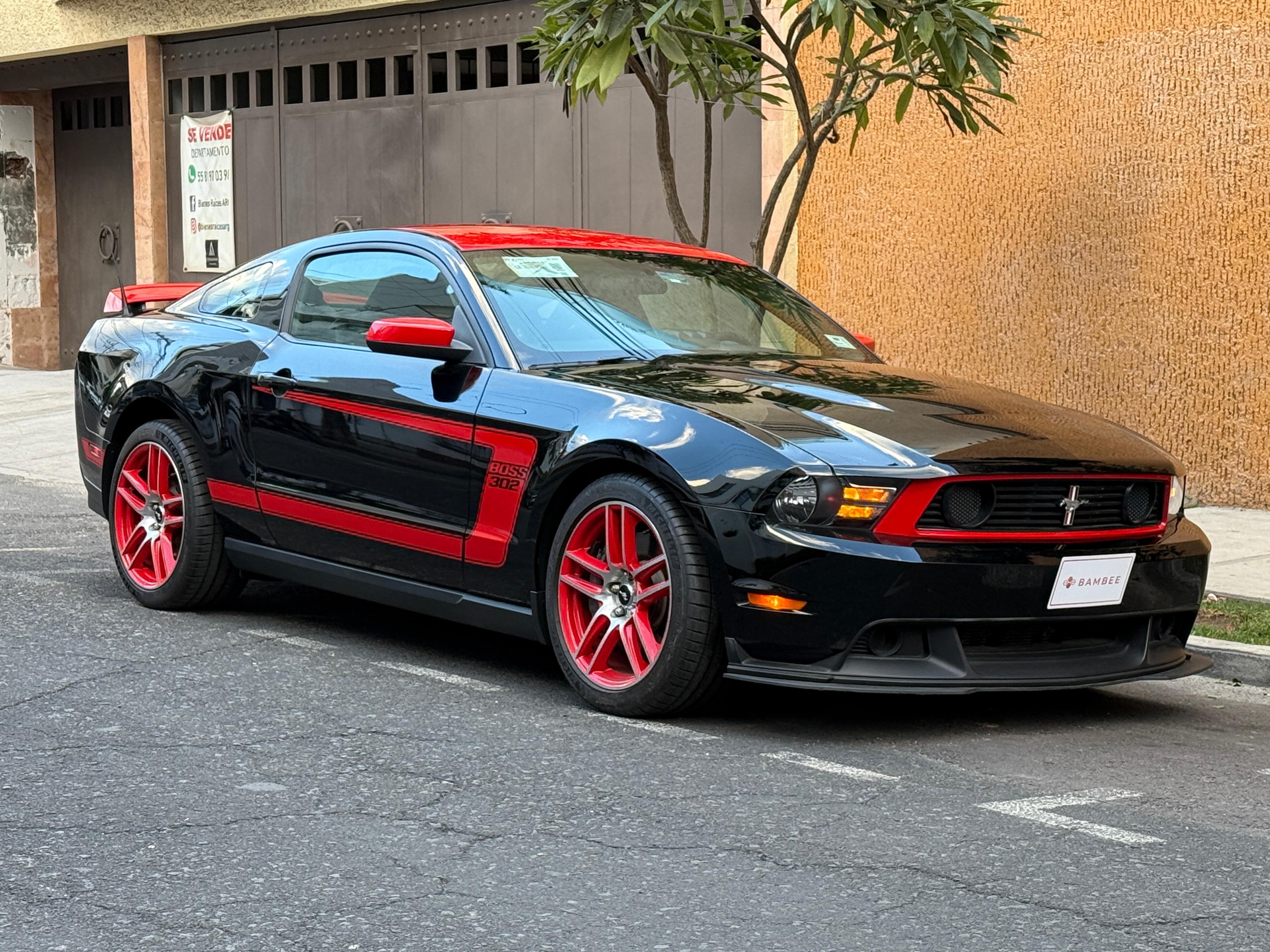 Ford  MUSTANG BOSS 302 LAGUNA SECA  2012