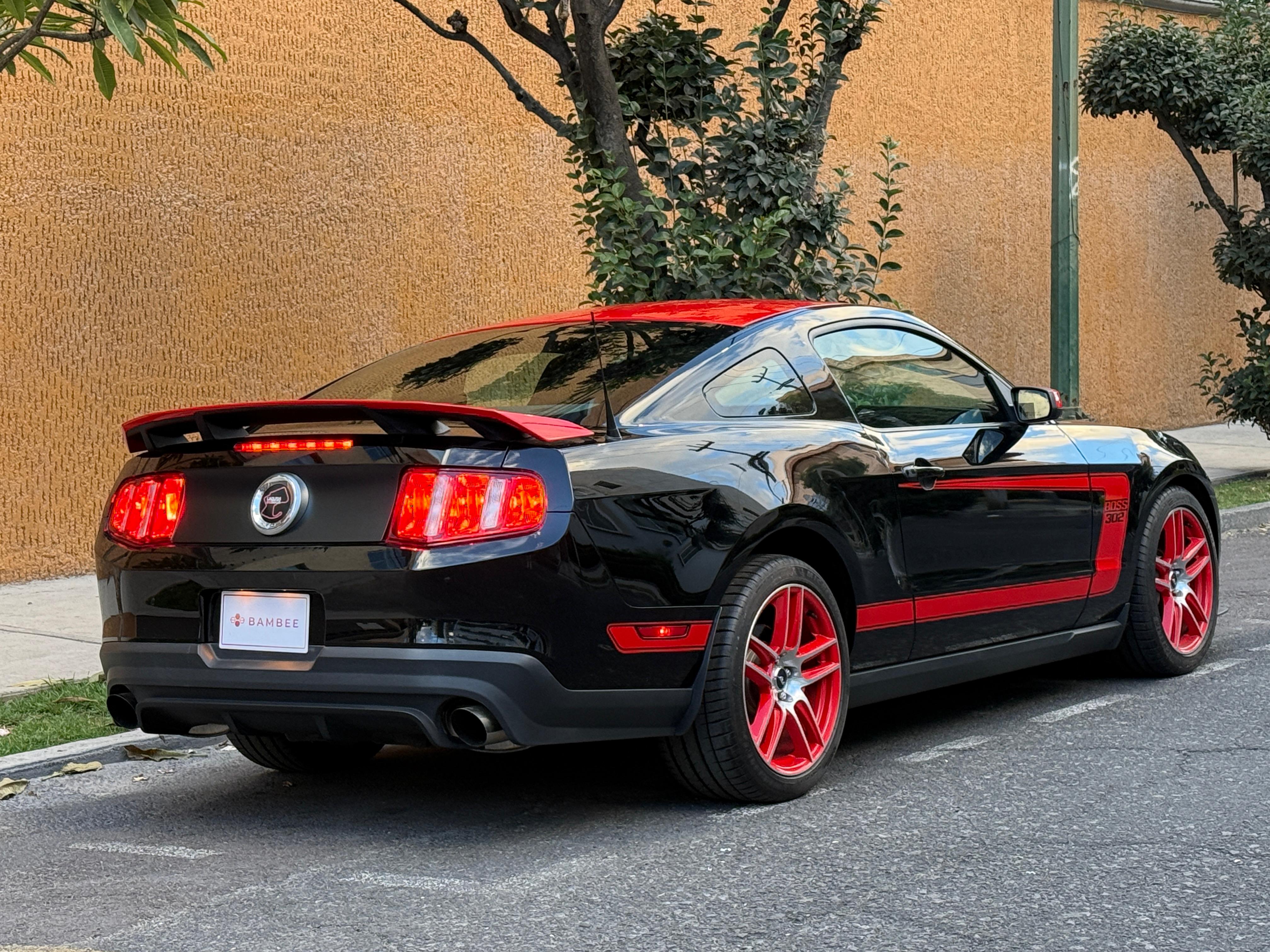 Ford  MUSTANG BOSS 302 LAGUNA SECA  2012