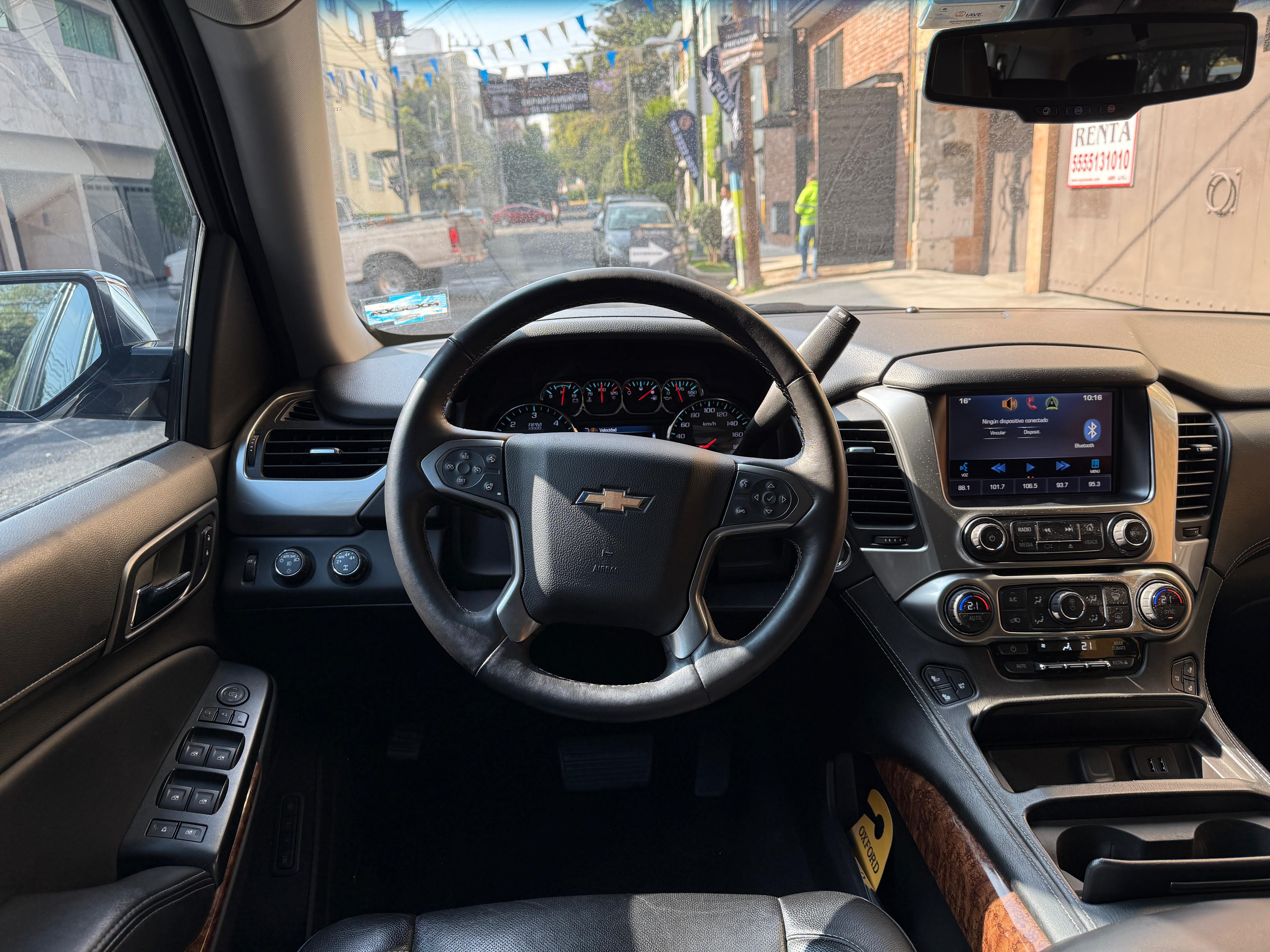 Chevrolet  SUBURBAN D 2015