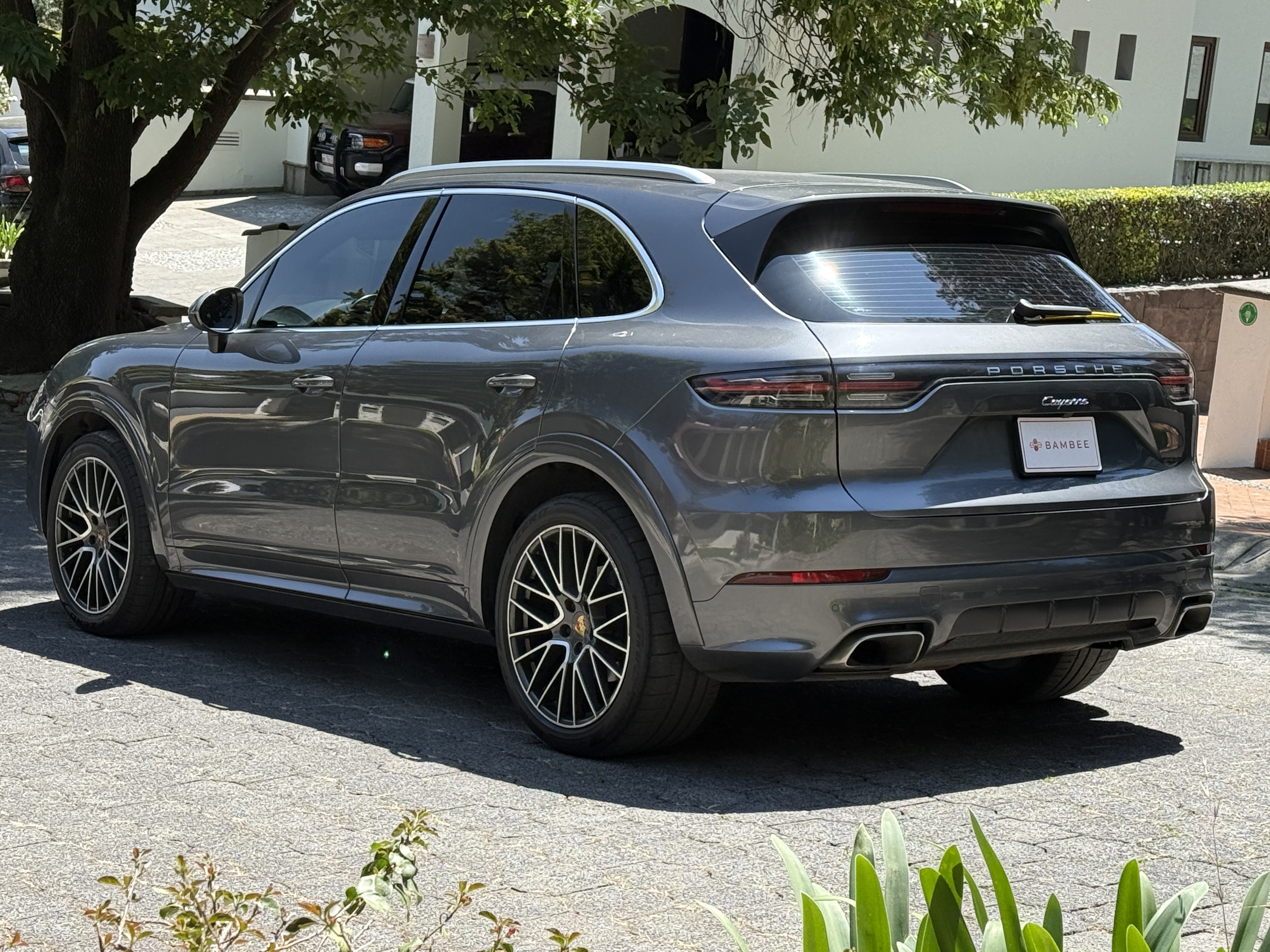 Porsche  CAYENNE V6 340 HP 2019