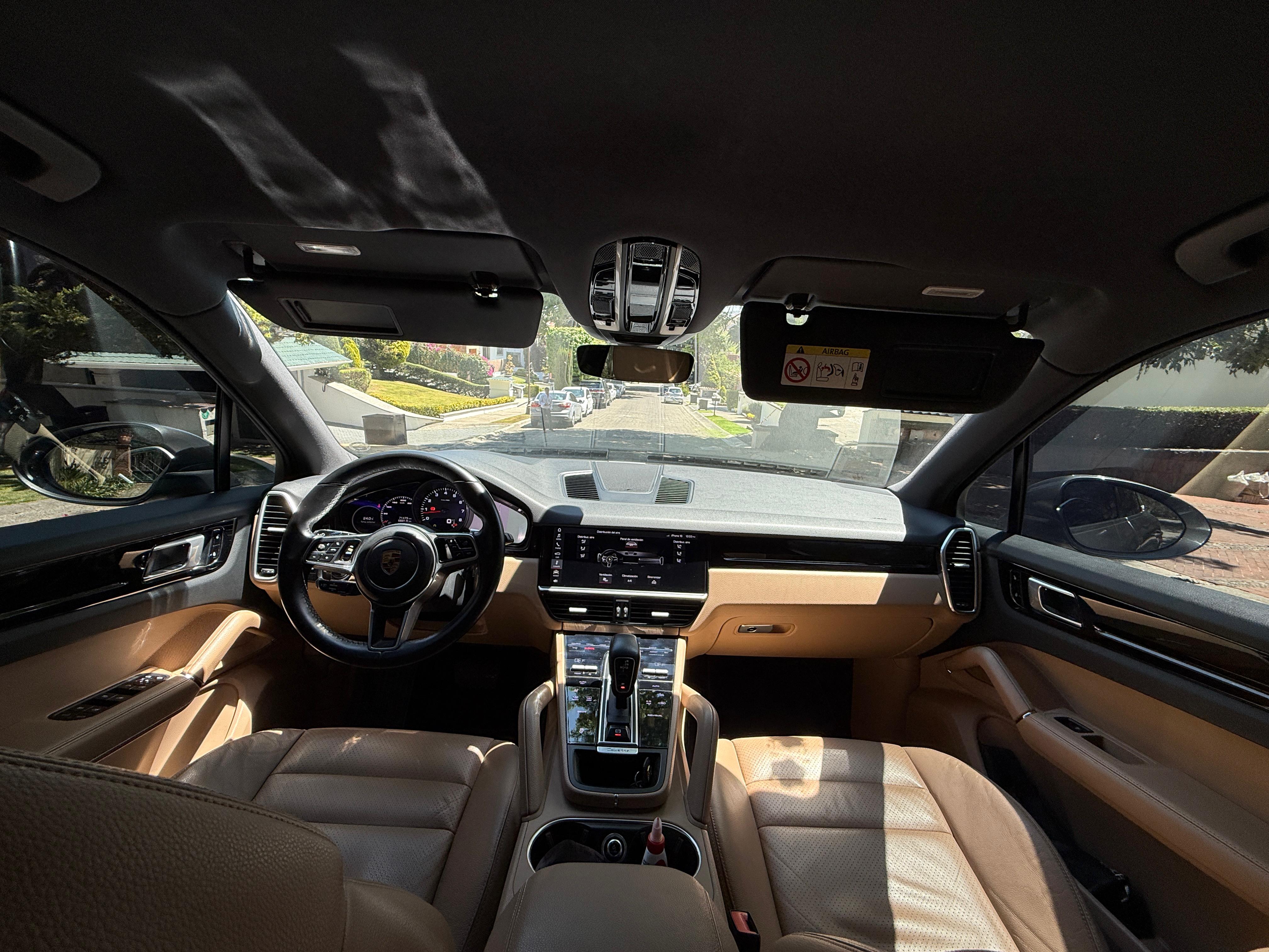 Porsche  CAYENNE V6 340 HP 2019