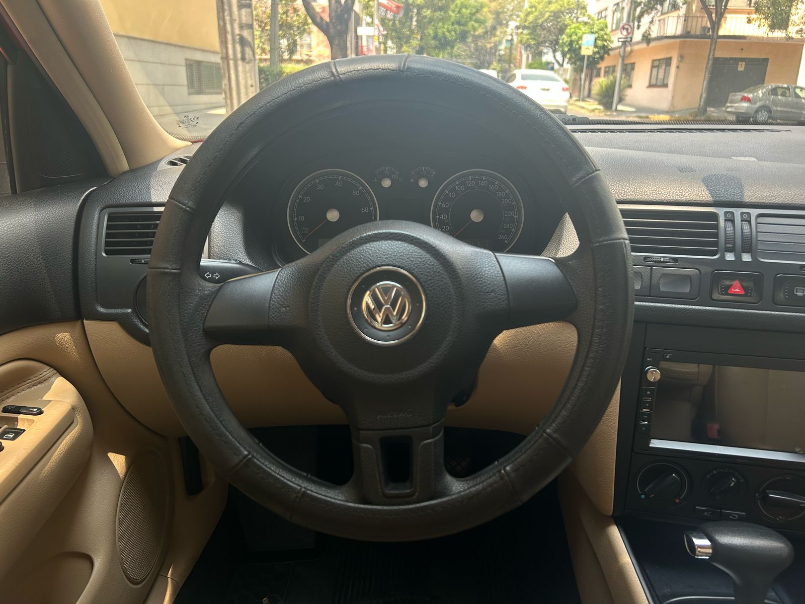 Volkswagen  JETTA CLASICO GL TEAM 2013
