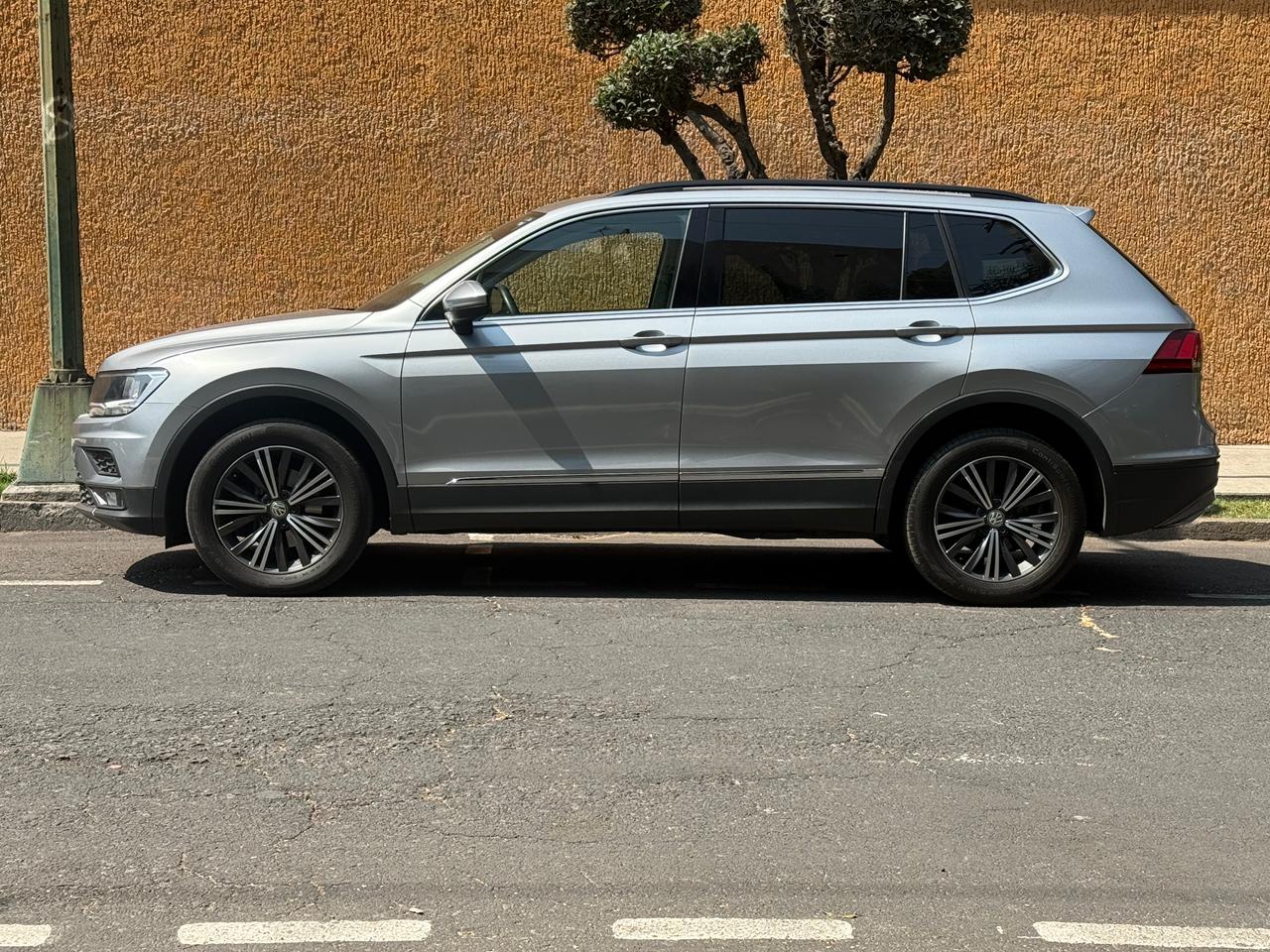 Volkswagen  TIGUAN COMFORTLINE 2020