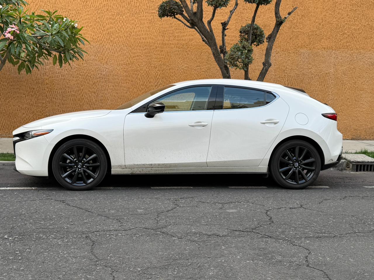 Mazda  3 HB SIGNATURE  2025