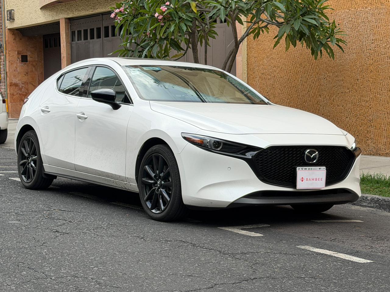 Mazda  3 HB SIGNATURE  2025