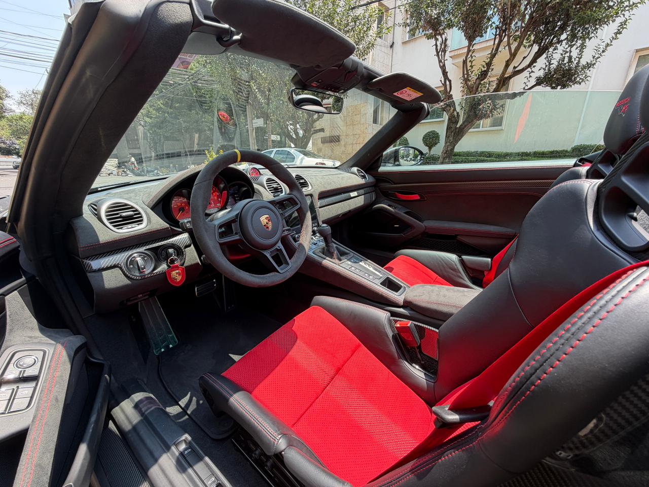 Porsche  718 SPYDER WEISSACH RS 2025