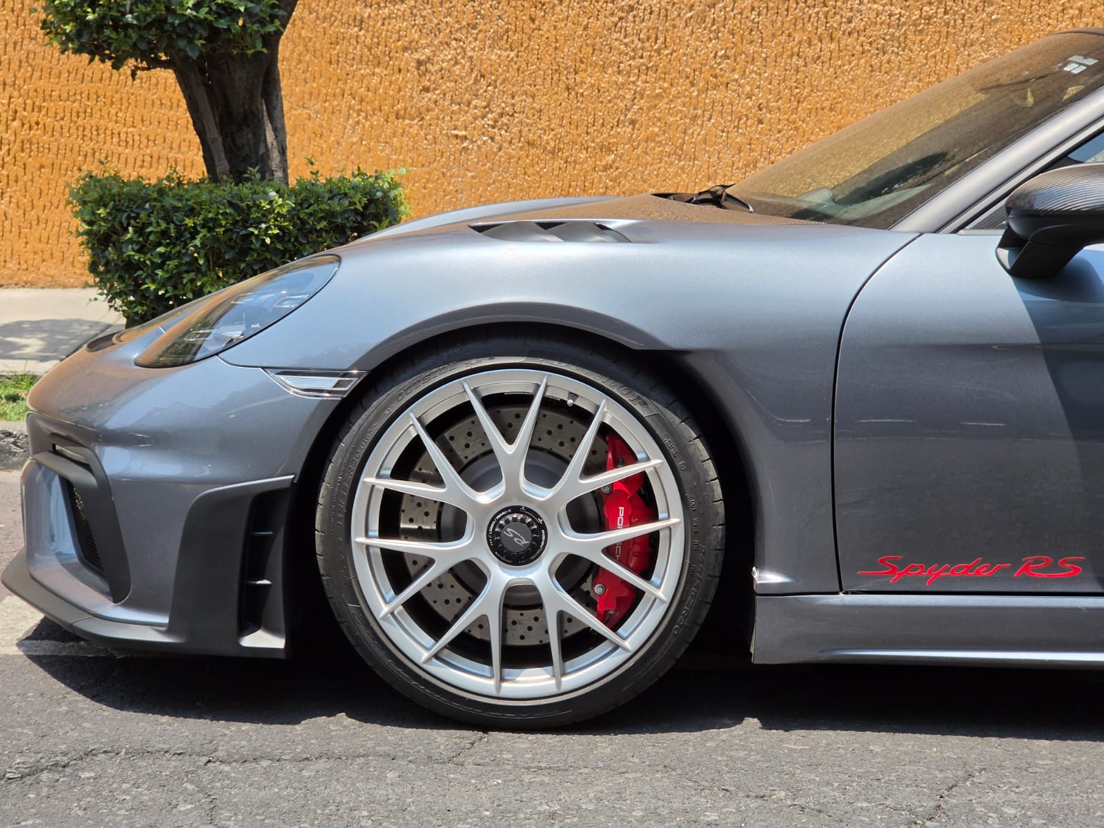 Porsche  718 SPYDER WEISSACH RS 2025