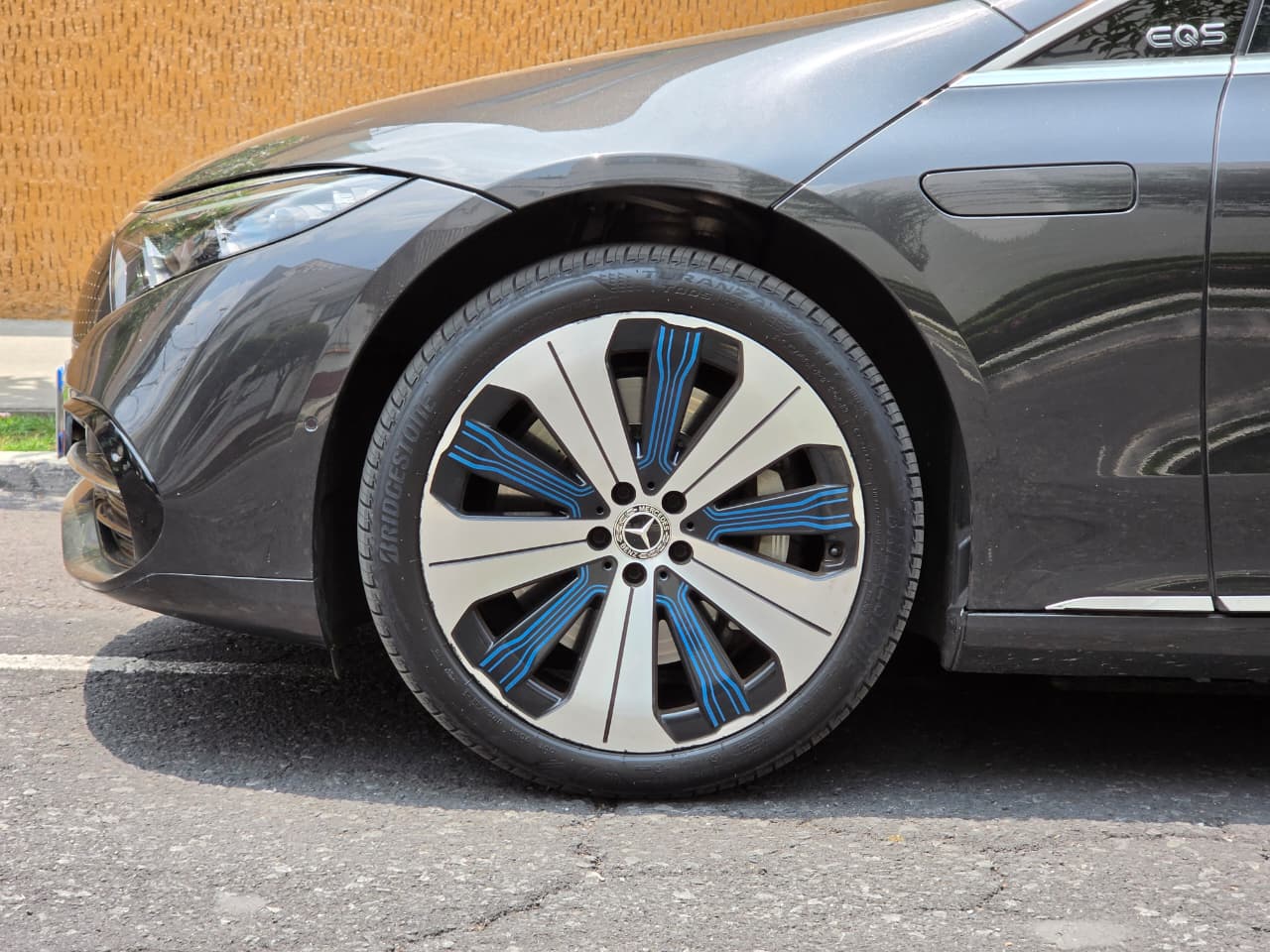 Mercedes-benz  EQS 450+ 2022
