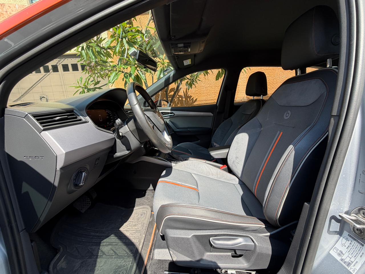 Seat  SEAT ARONA 1.6 STYLE  2020