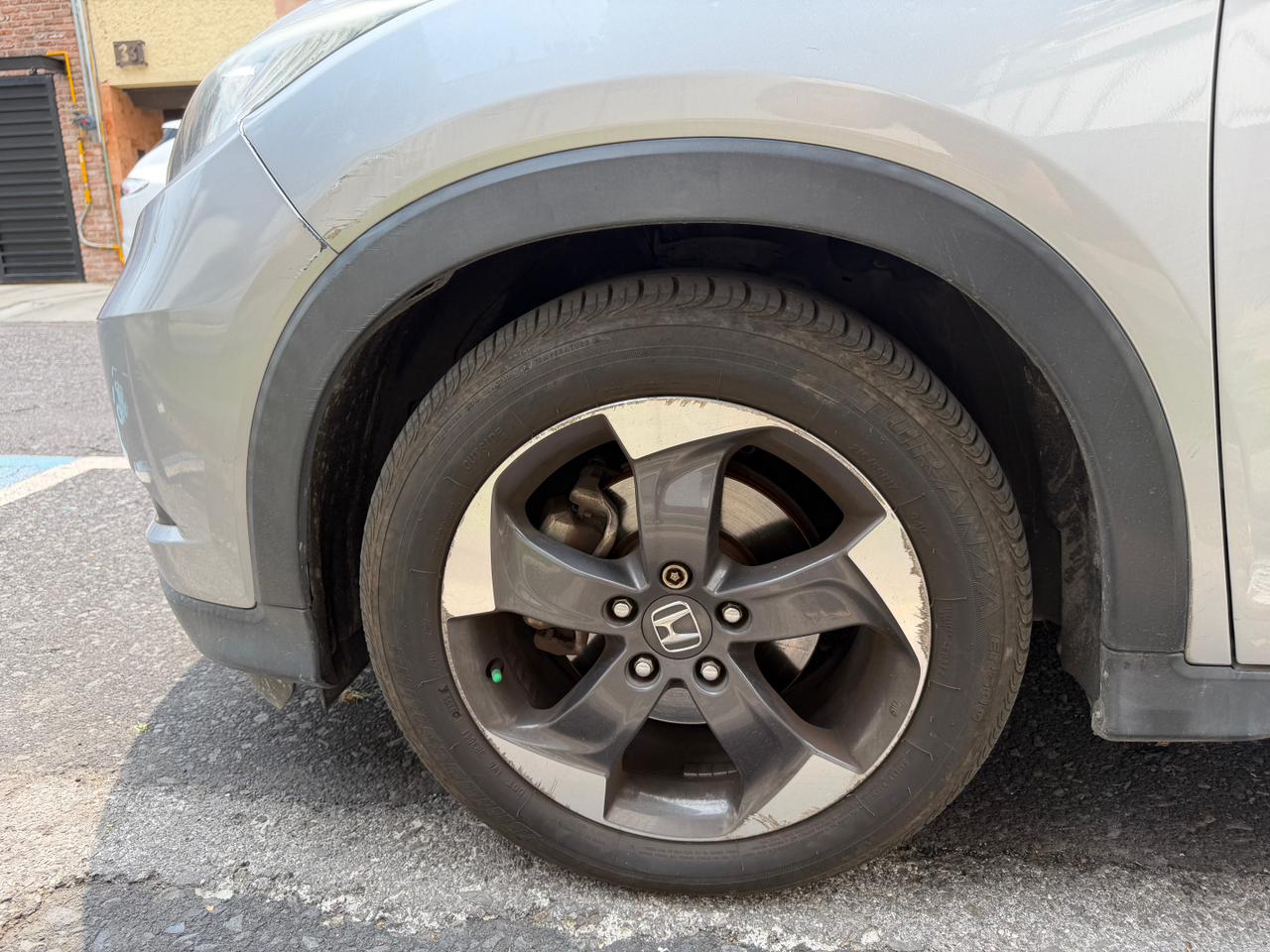 Honda  HRV TOURING 2018