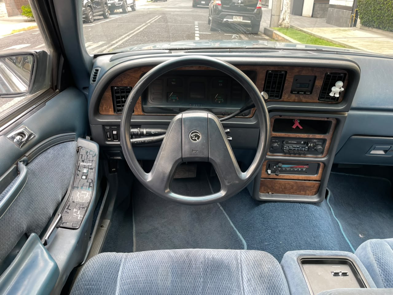 Ford  COUGAR 2 PUERTAS 6 CIL. 1985