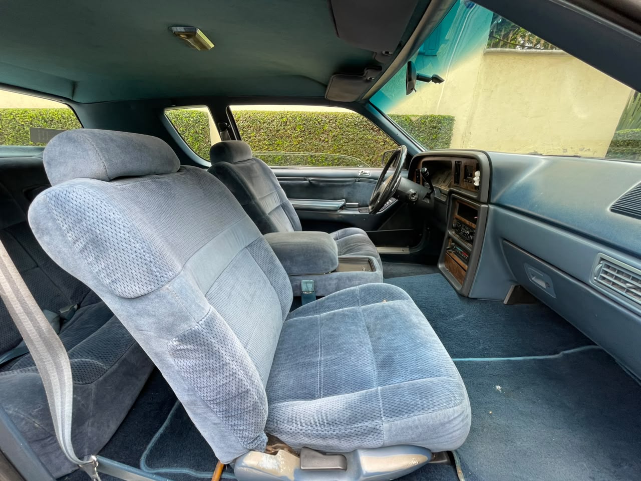 Ford  COUGAR 2 PUERTAS 6 CIL. 1985