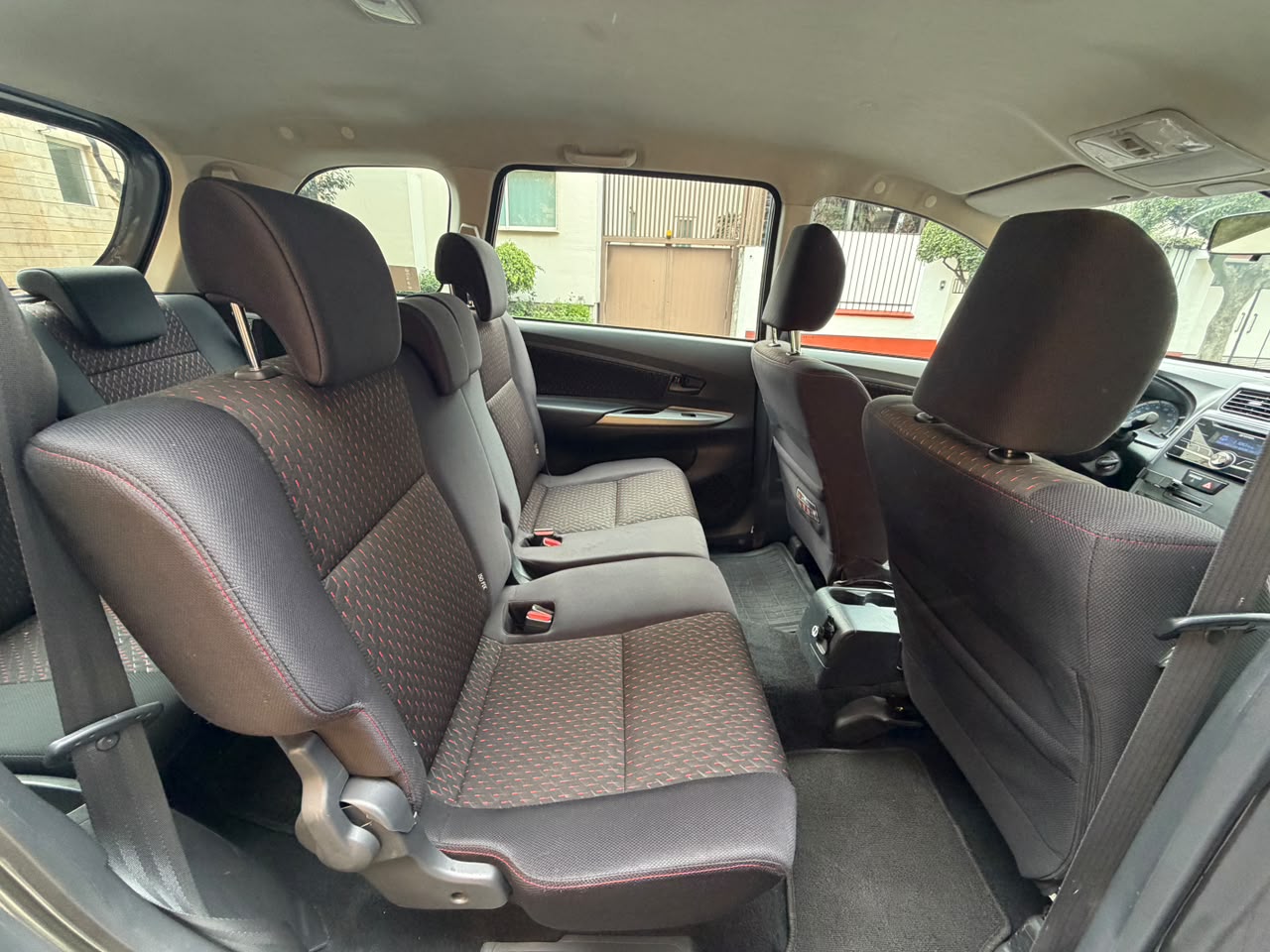 Toyota  AVANZA LE MT  2021