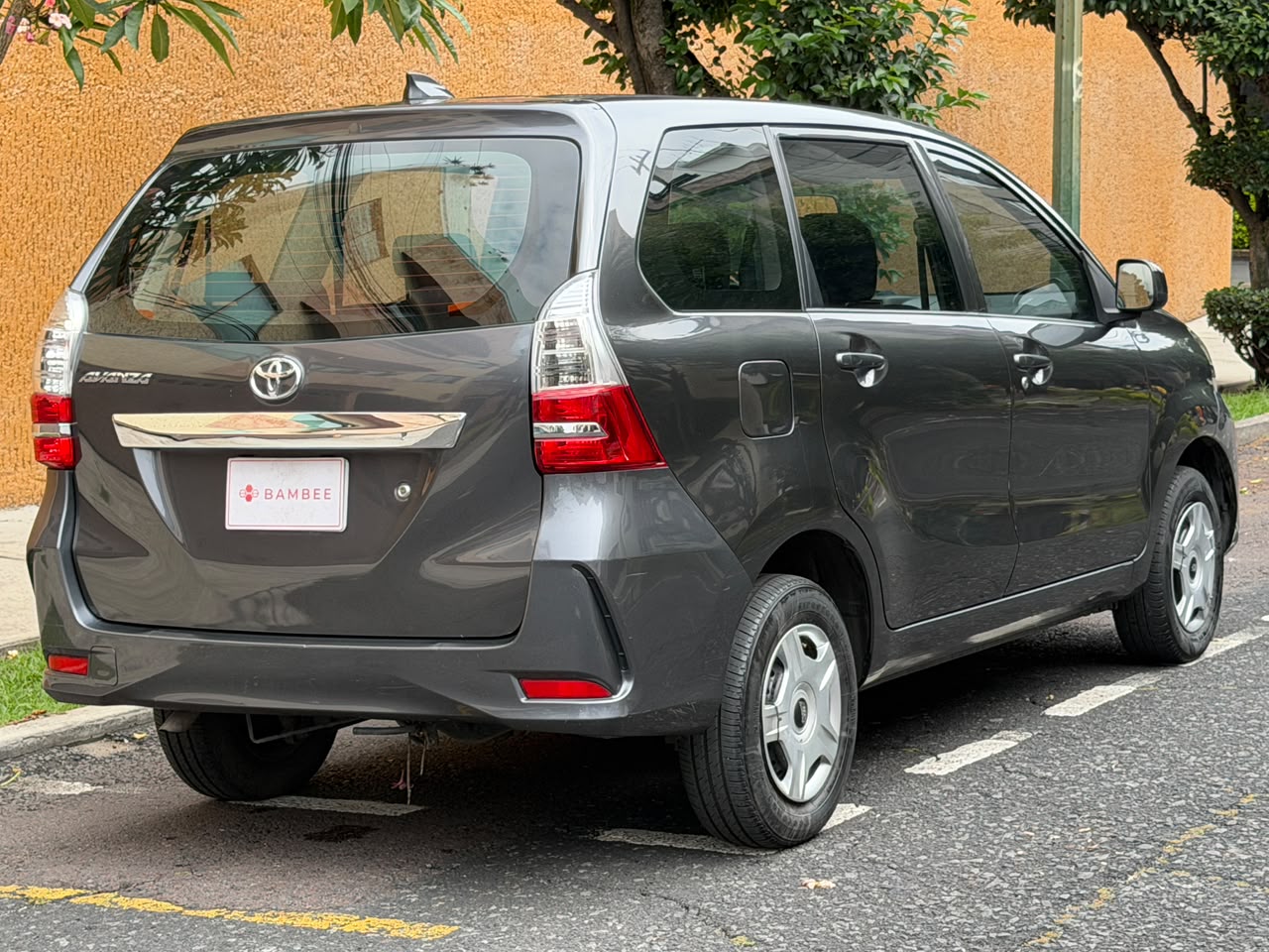Toyota  AVANZA LE MT  2021