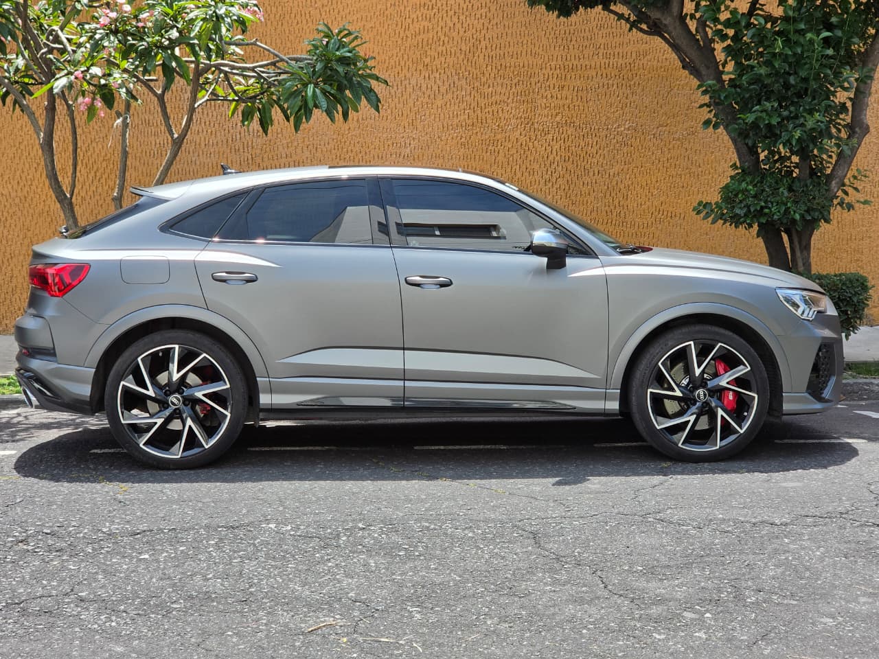 Audi  AUDI RSQ3 SPORTBACK 2.5L 400HP 2022