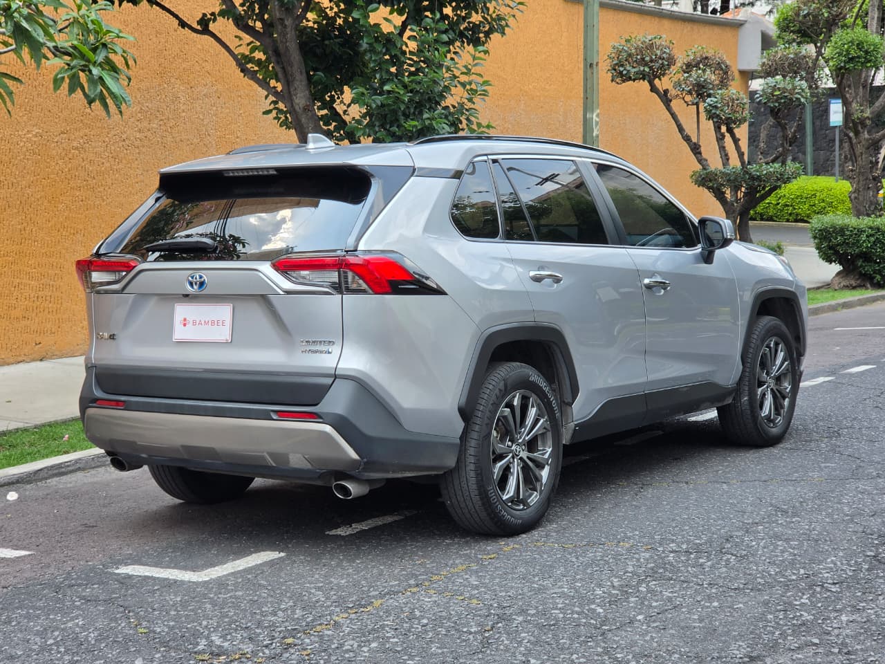 Toyota  RAV4 AWD LIMITED HEV 2023