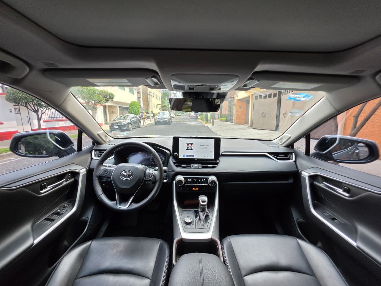 Toyota  RAV4 AWD LIMITED HEV 2023