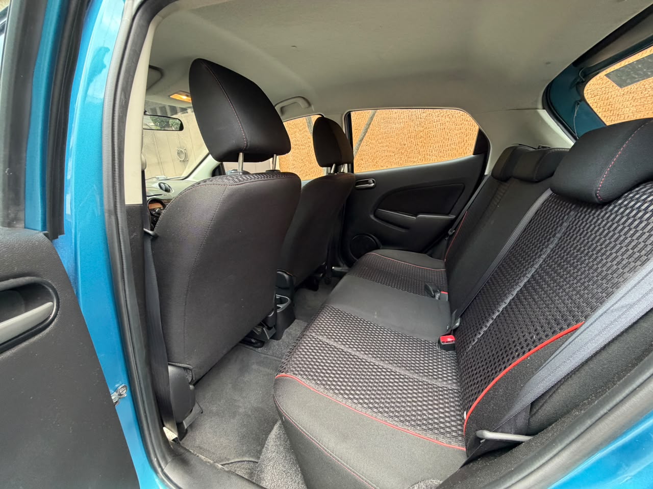 Mazda  2 SPORT 2014
