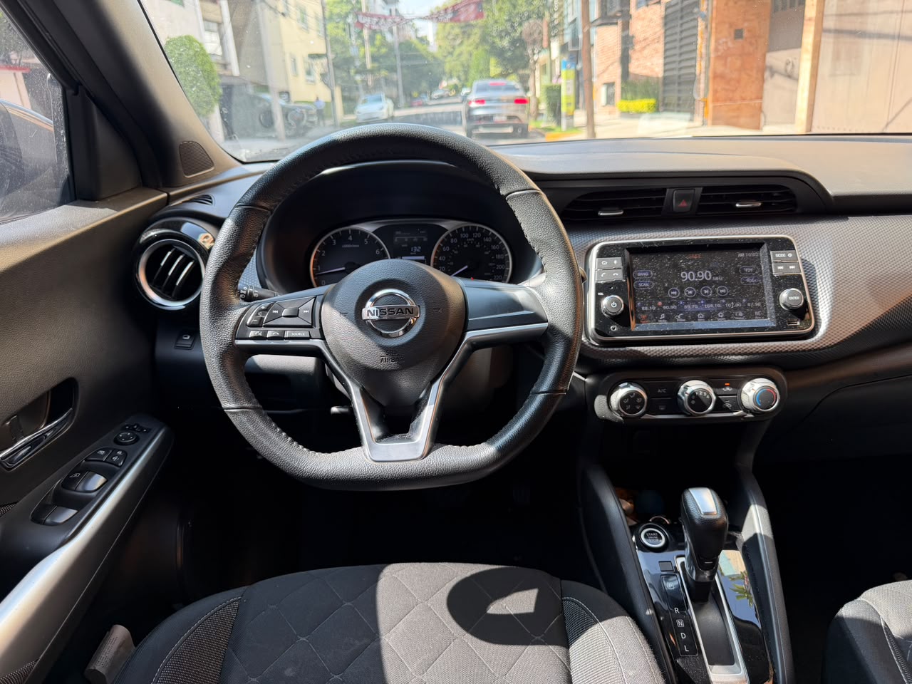 Nissan  KICKS ADVANCE 2019