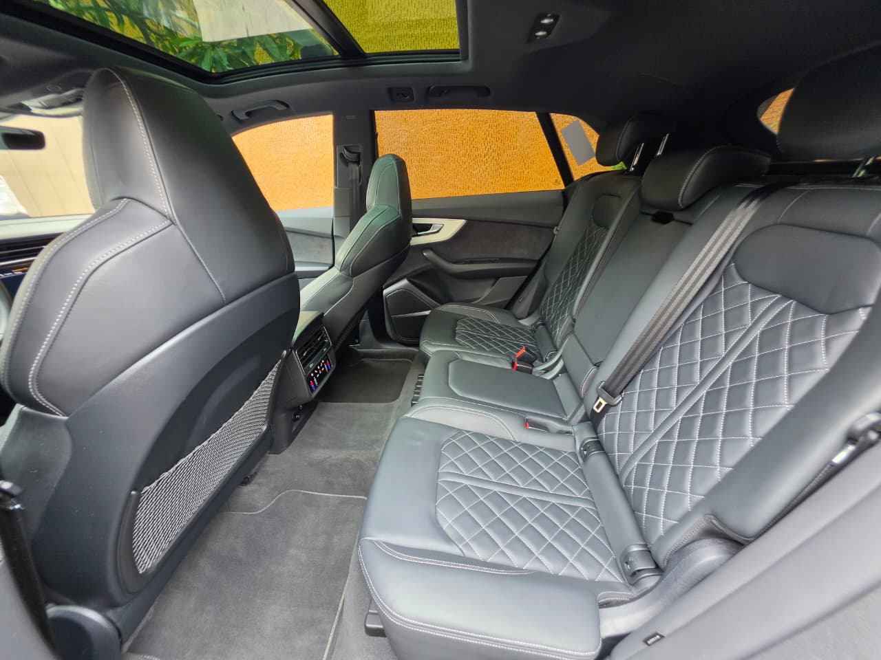 Audi  Q8 MILD HYBRID S LINE 2023