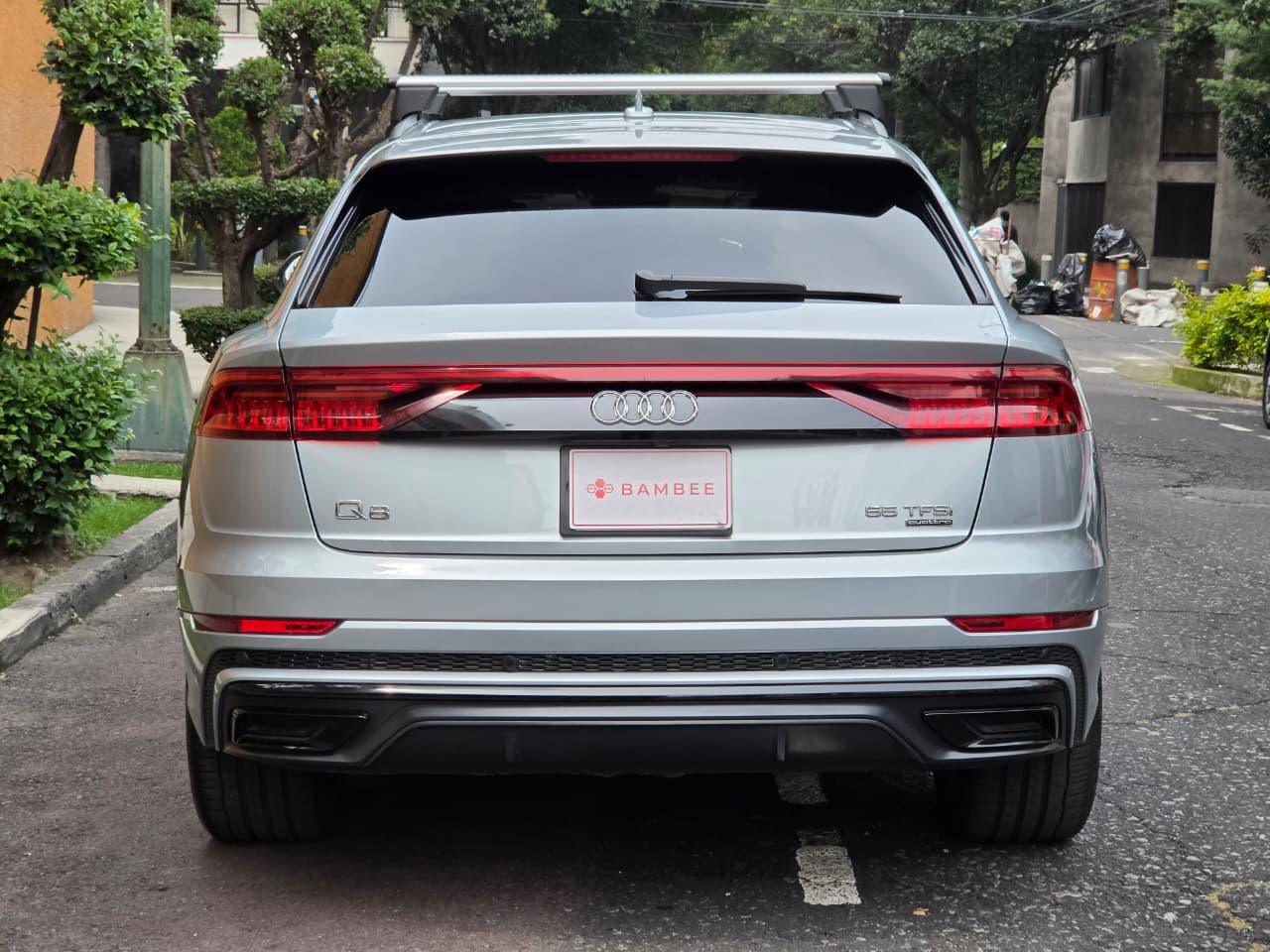 Audi  Q8 MILD HYBRID S LINE 2023