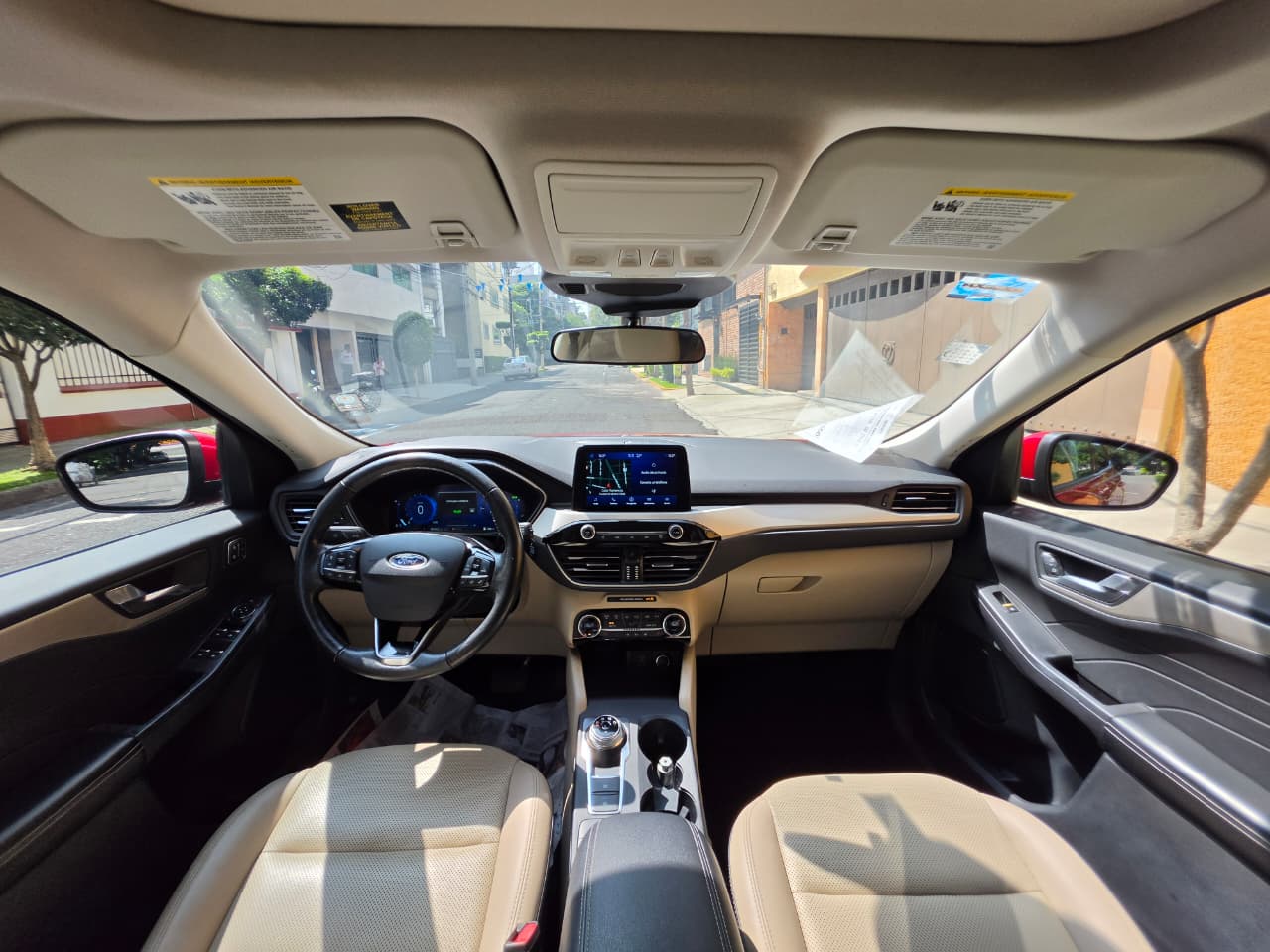 Ford  ESCAPE FWD HEV 2021