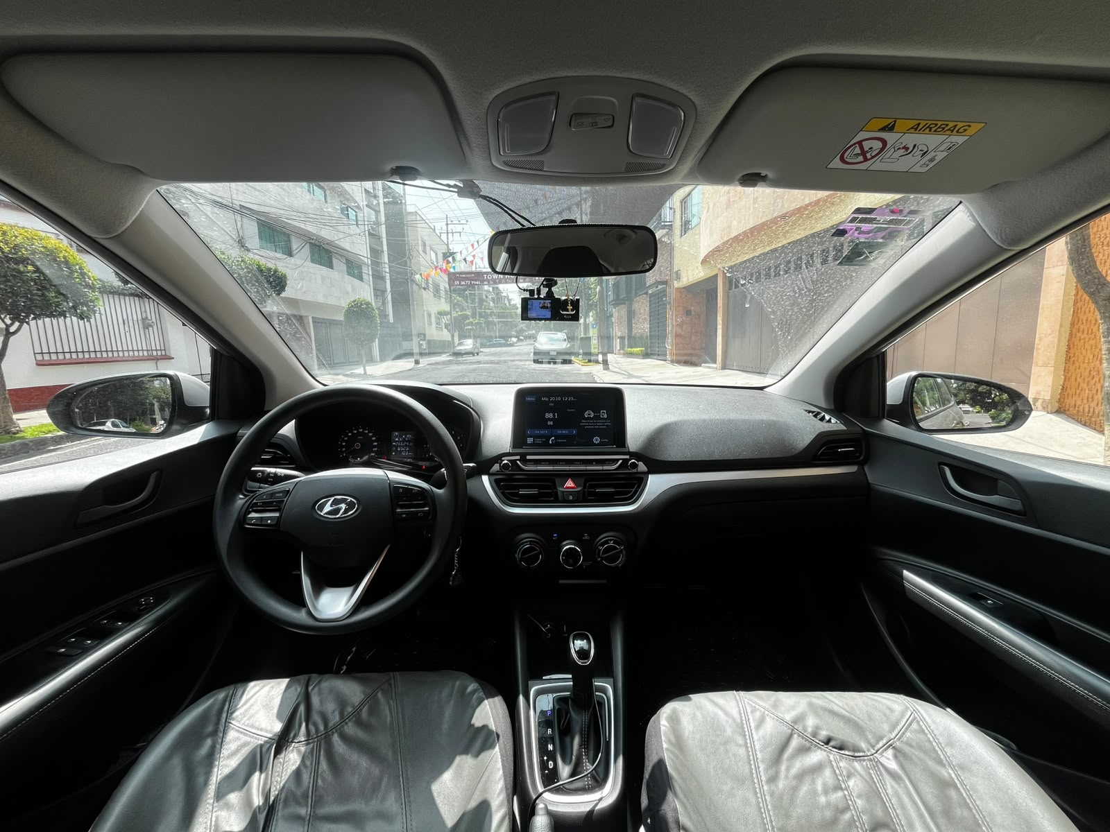 Hyundai  HB2O GL MID 2025